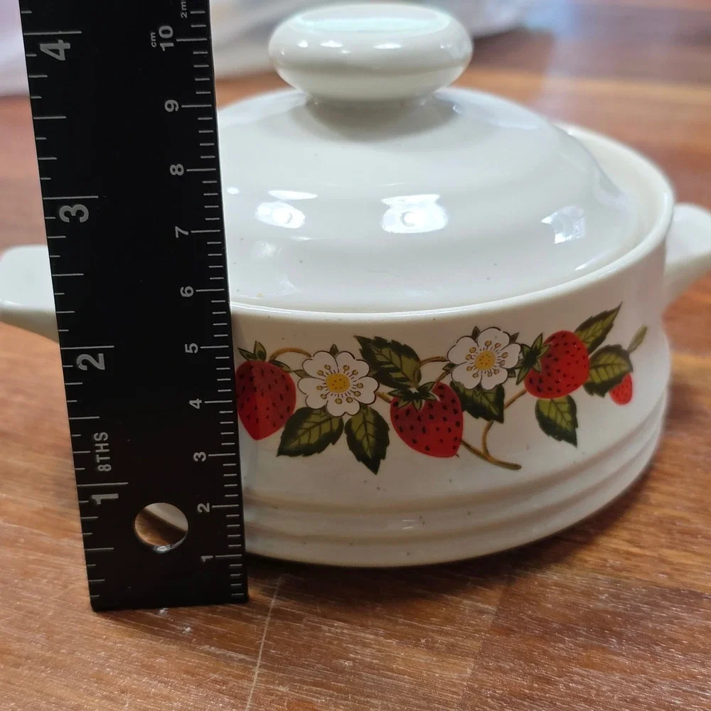 Sheffield Strawberries n Cream Stoneware Mini Casserole Dish Lid Japan Vintage